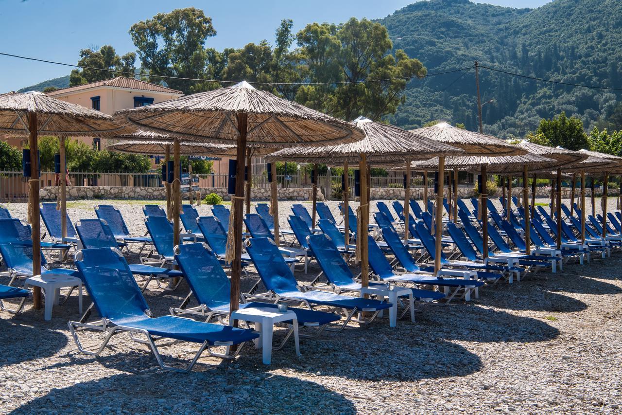 Akroyiali Resort Vasiliki  Ngoại thất bức ảnh